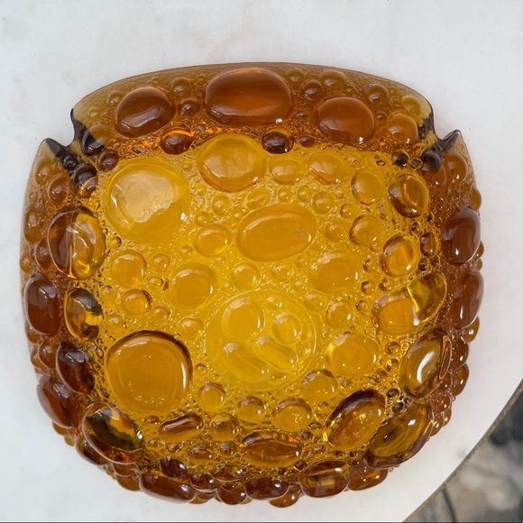 Vintage MCM Blenko Ashtray - Picture 8 of 14